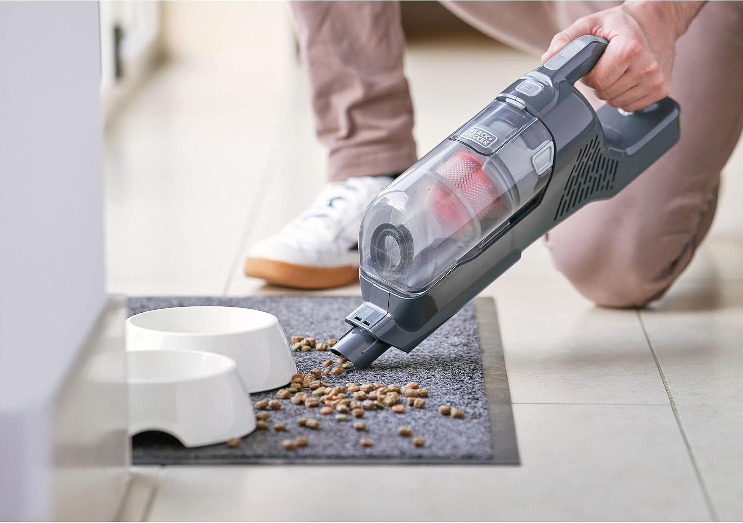 Black & Decker 3 in 1 Cordless Stick Vacuum Cleaner BHFEA520J 20V 600ml