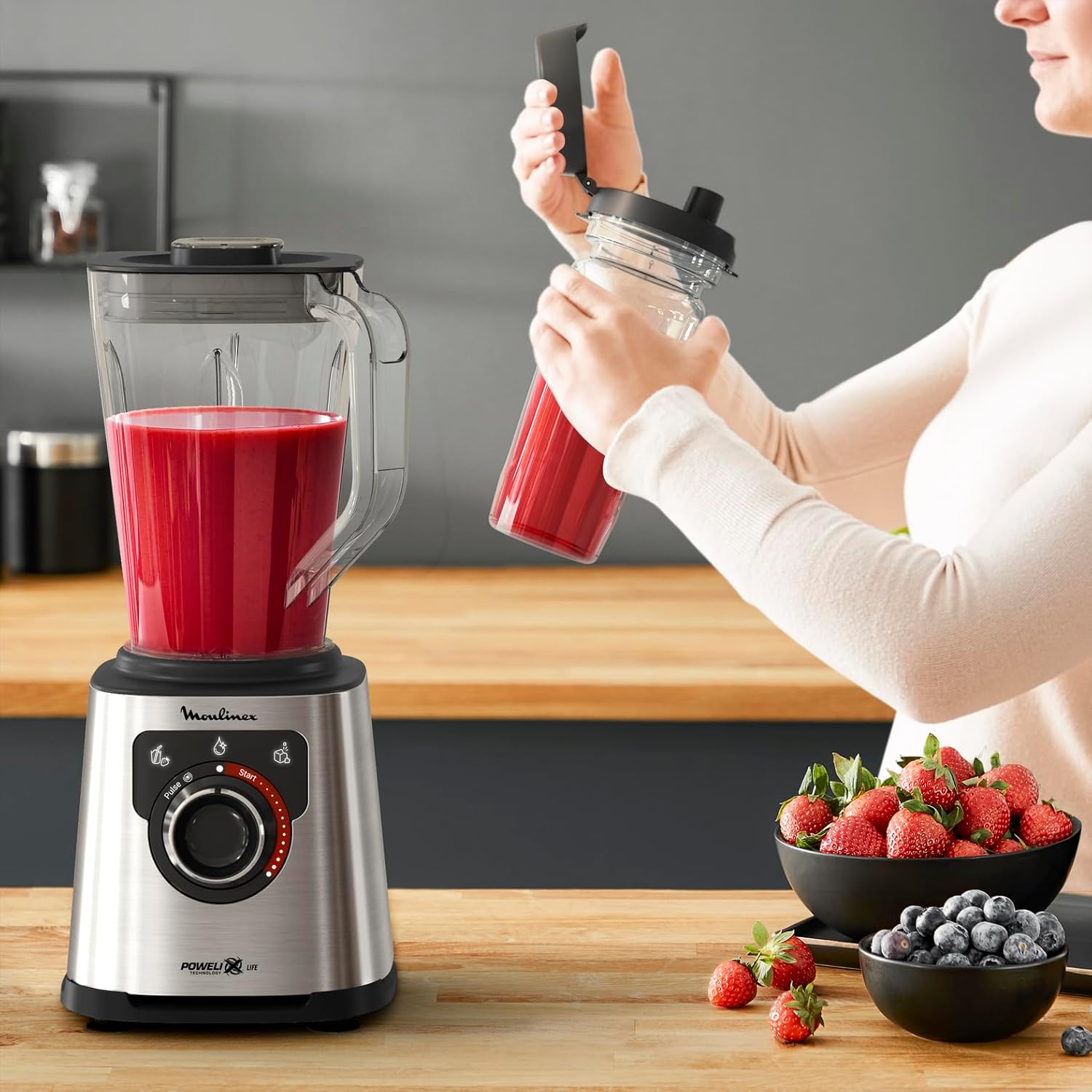 Moulinex High-Speed Blender 1200 W – LM88HD27 (2 L Jar, 2 Speeds + Pulse)