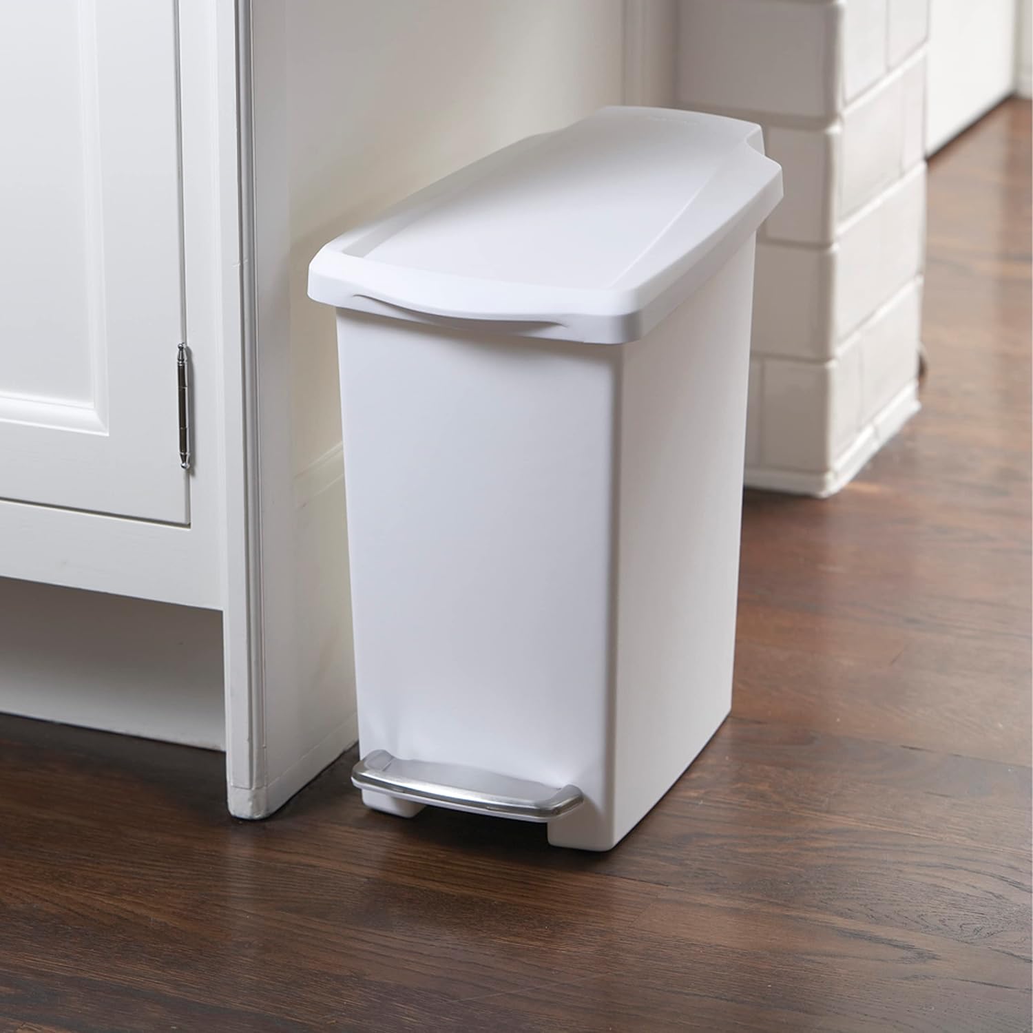SimpleHuman Slim Pedal Bin CW1332 10L White Plastic Bathroom Trash Can