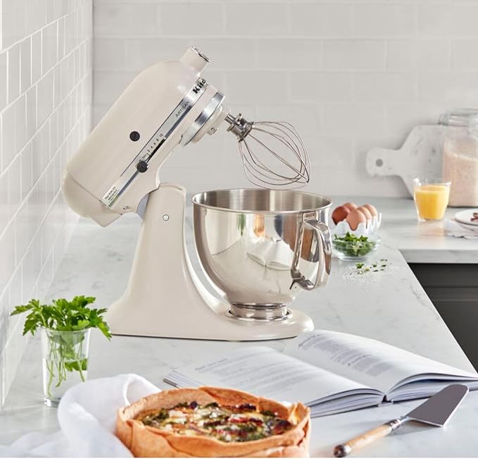 KitchenAid Artisan Tilt-Head Stand Mixer – 4.8L (Matte Milkshake)