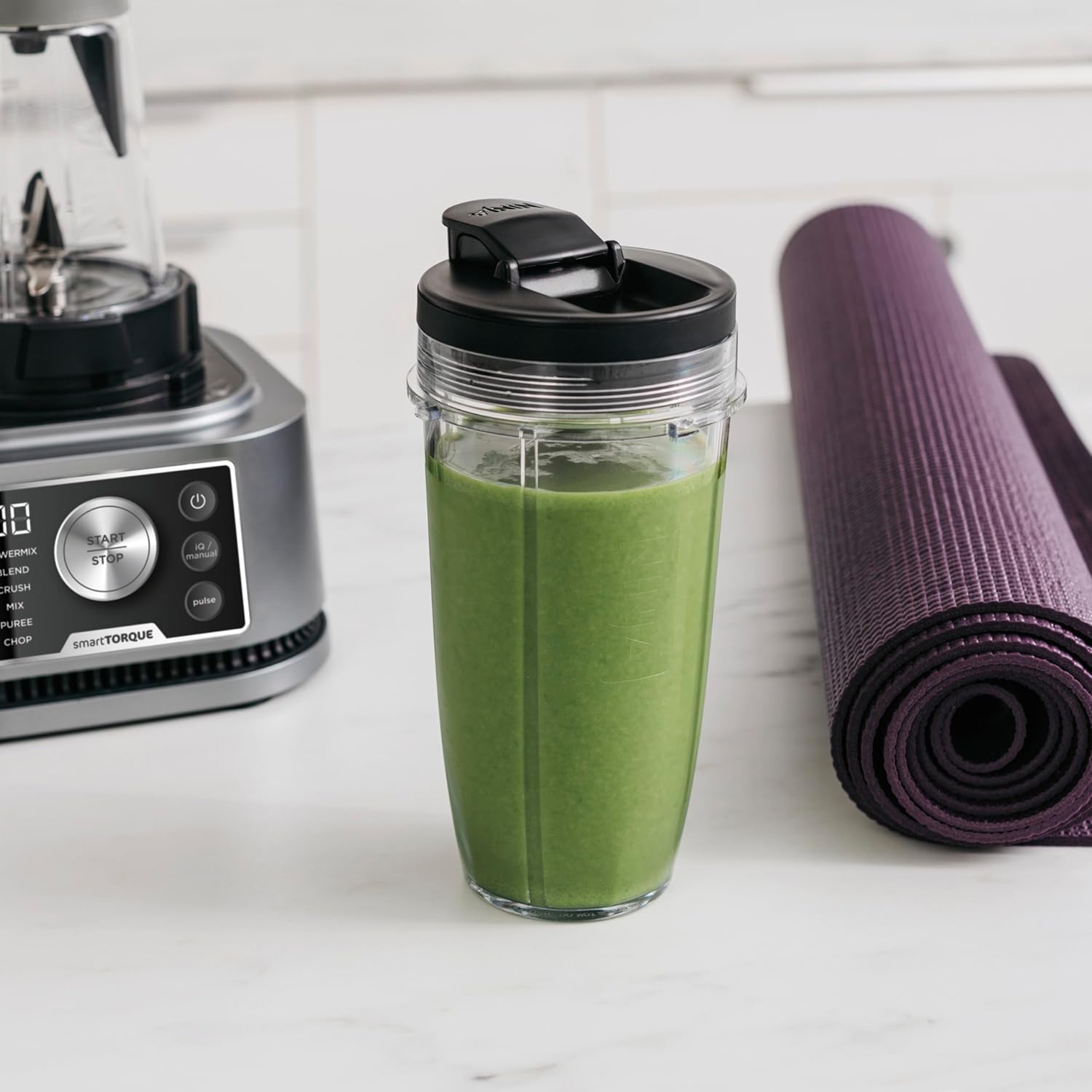 Ninja Nutri Blender 3-in-1, Mixes Smoothie Bowls 1200W 2.1L