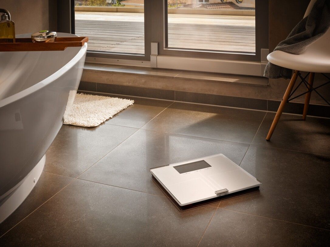 Soehnle Style Sense Compact 300 Concrete bathroom scale – view 2