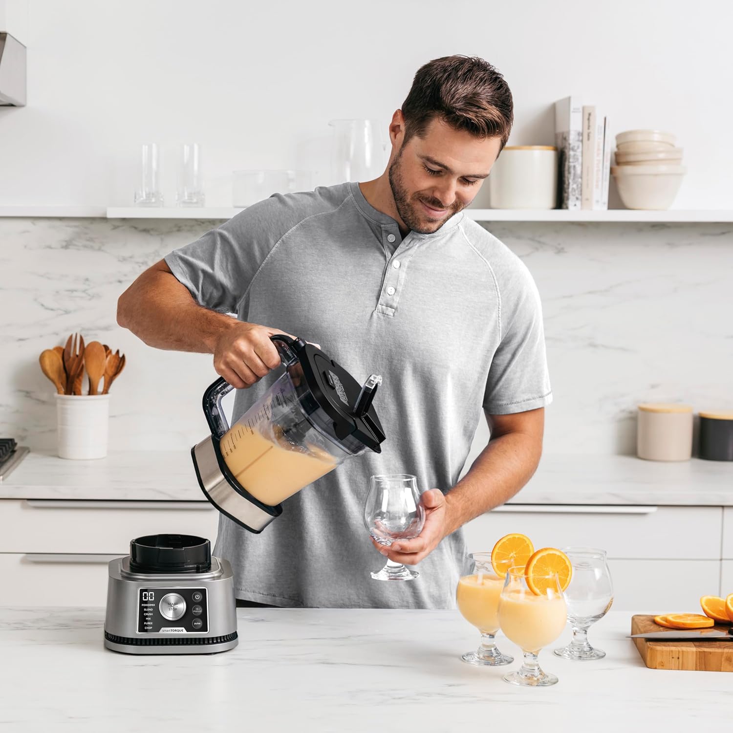 Ninja Nutri Blender 3-in-1, Mixes Smoothie Bowls 1200W 2.1L