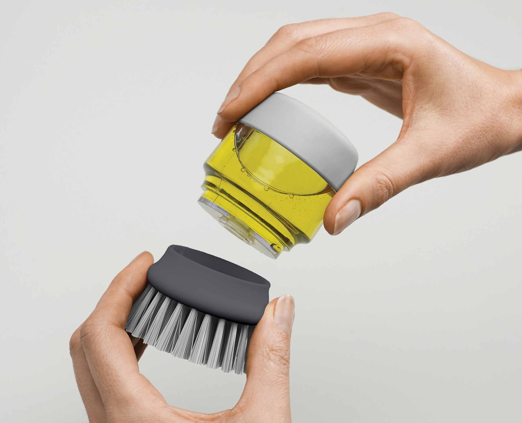 Joseph Joseph Palm Scrubâ„ Grey Washing-Up Brush