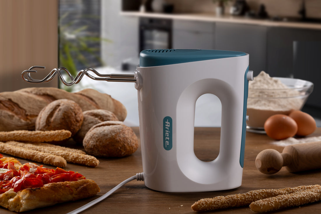 Ariete Hand Mixer – 450W, Stainless Steel Attachments