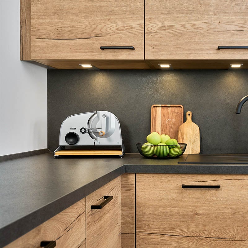 Ritter PIATTO-5 Manual Hand-Operated Food Slicer with Bamboo Board