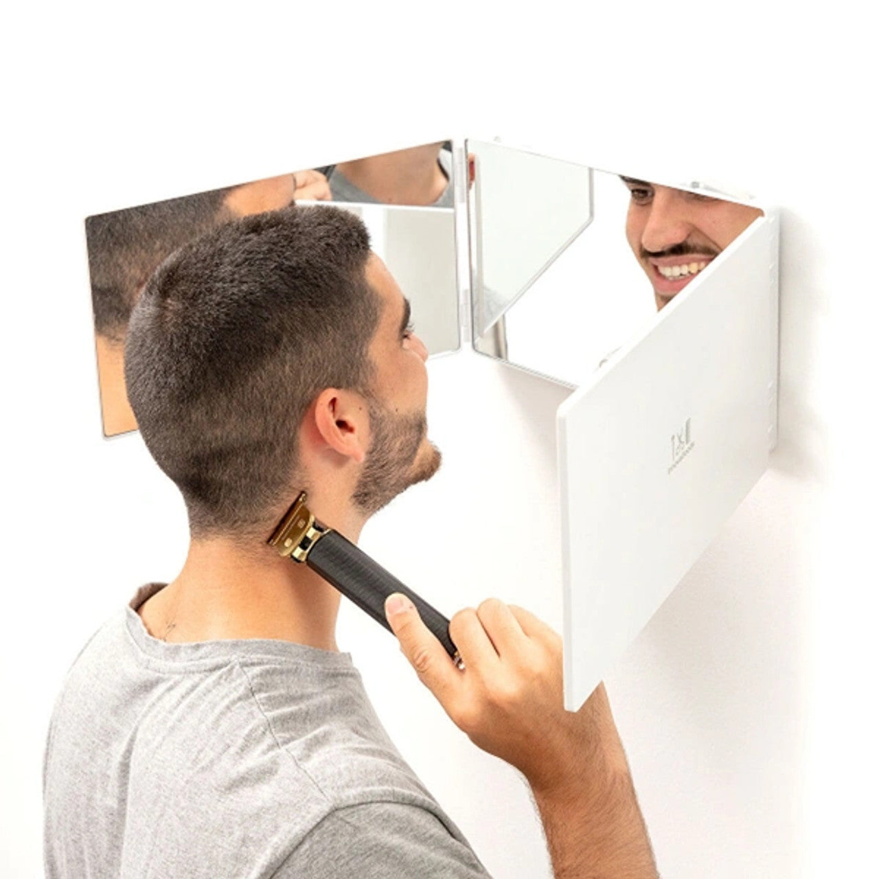 InnovaGoods Bathroom Mirror with LED Light and 360 Vision SelfKut