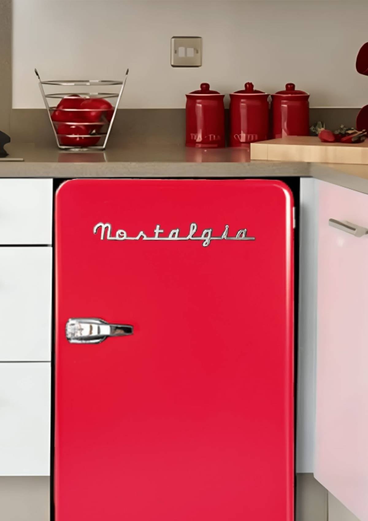 Nostalgia Retro Mini Fridge-Freezer Red – 90L, Two-Door, Low-Noise